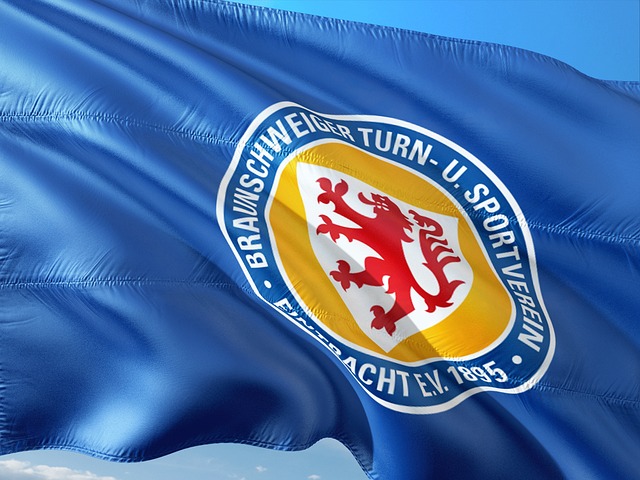 让球迷和教 让球迷和教